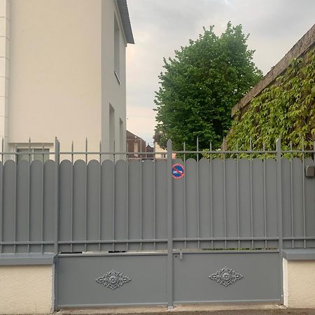 Joli T2 Jardin Parking Proche Gare Centre Ville Dijon Dış mekan fotoğraf