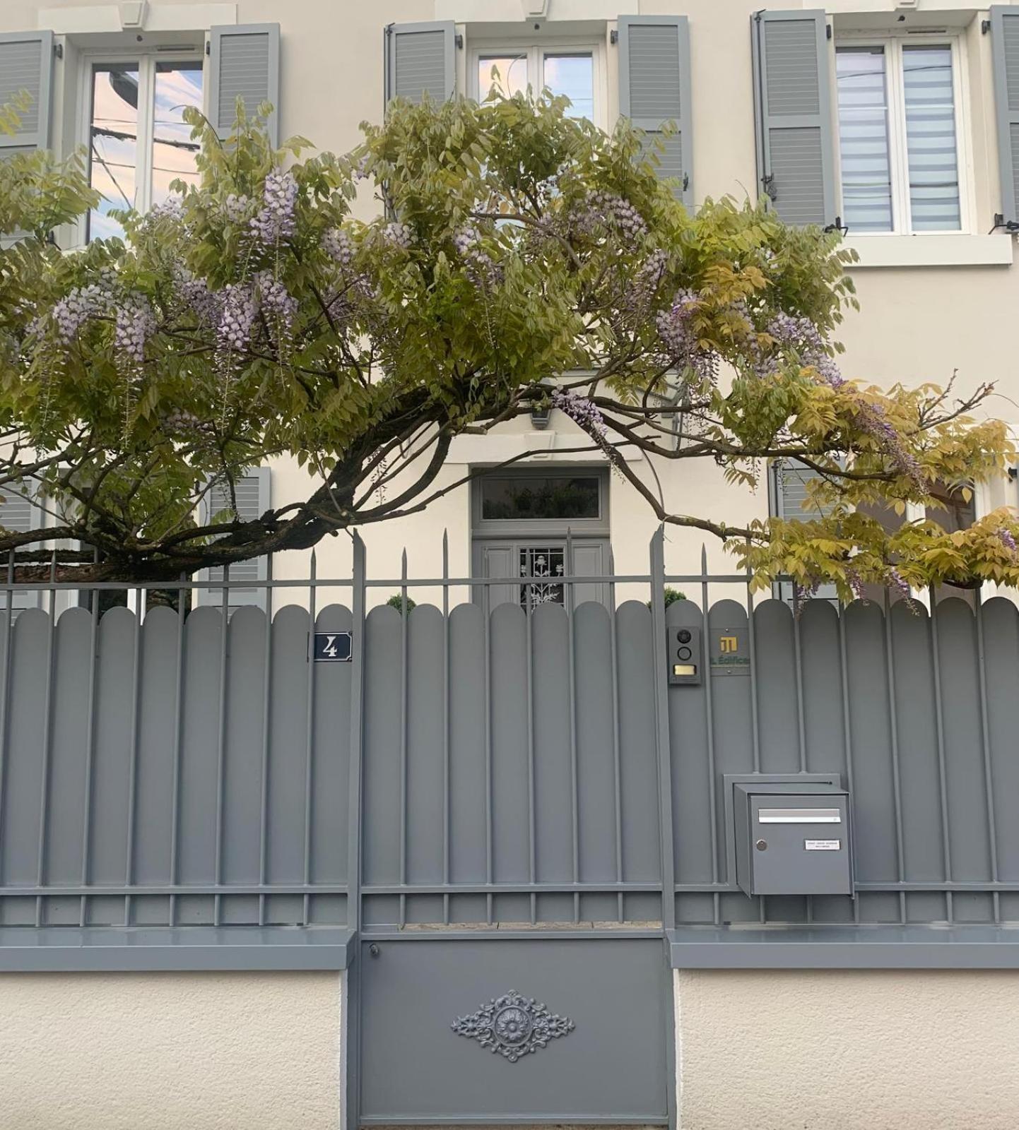 Joli T2 Jardin Parking Proche Gare Centre Ville Dijon Dış mekan fotoğraf